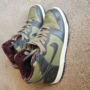Nike dunks size 6 womens